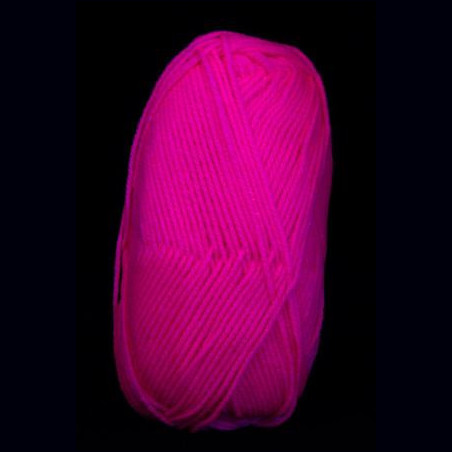 laine-fluo-uv-active-wool-reactive-wolle-neon-pink-rose-big.jpg