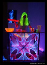 Soirée fluo : Décoration, Accessoires, Conseils Pratique