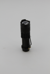 Lampe  365 nm UV torche LED 5W zoom
