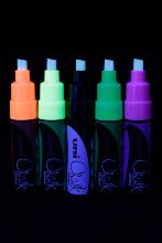  Lot de 5 UNI CHALK 8 mm : 4 Fluo UV + 1 Noir