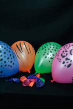 50 Ballons Fluo Safari UV