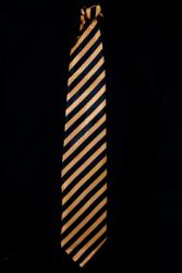 Cravate orange fluo UV rayée