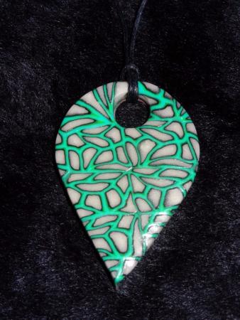 Pendentif millefiori goutte en pâte polymère