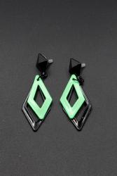 Boucles d'oreilles vert fluo UV  losange 