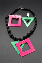 Set de collier et boucles d'oreilles fluo UV formes