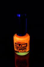 Vernis à ongles phosphorescent et fluo orange