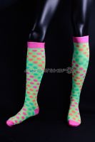 Chaussettes jaunes fluo longues motif petits pois