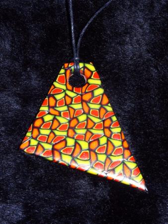 Pendentif millefiori à craquelures en pâte polymère