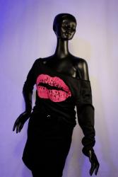 Tee-shirt années 80 lèvres fluo femme SMALL-MEDIUM