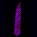 Cravate rose fluo UV rayée